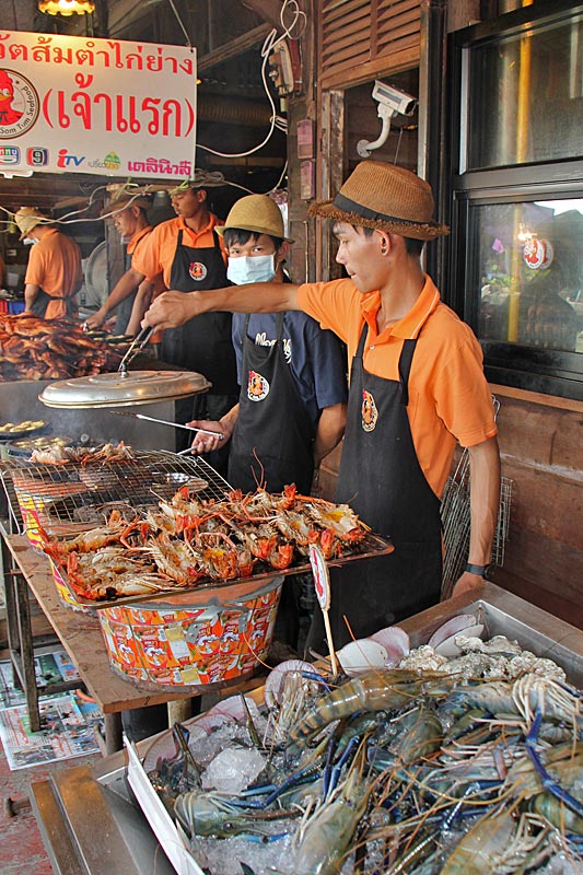 Amphawa Schwimmender Markt