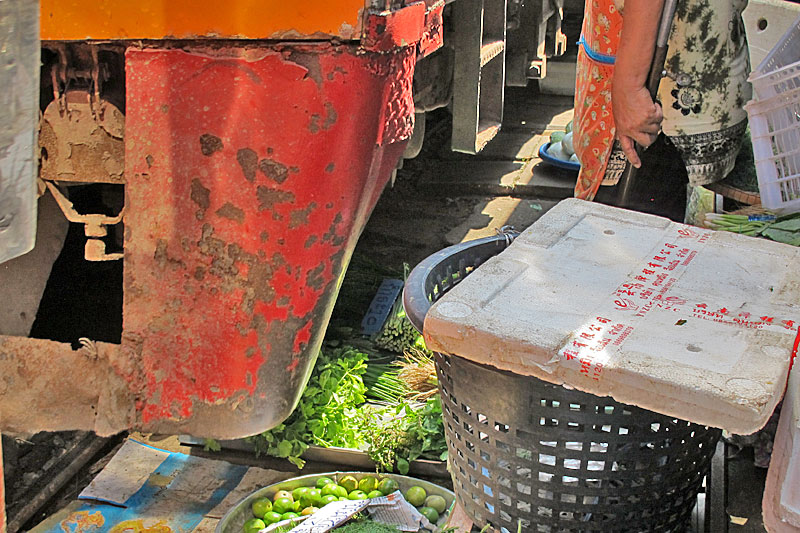 Mae Klong Railway Market