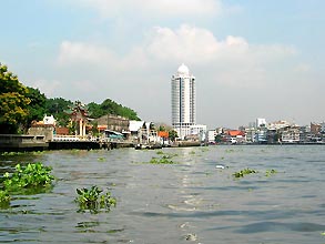 Thonburi   -  Click for large image !