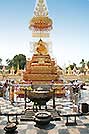 Wat That Phanom  -  Click for large image !