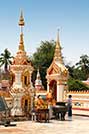 Wat That Phanom  -  Click for large image !