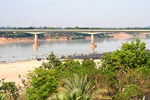 Nong Khai - Click for large image !