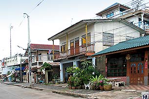 Nong Khai - Click for large image !