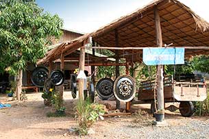 Khong Chiam  - Click for large image !