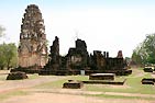 Sukhothai, Historical Park  -  Click for large image !