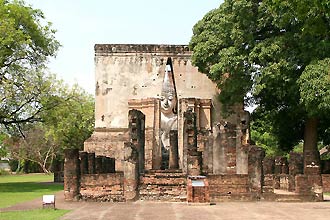 Sukhothai, Historical Park  -  Click for large image !