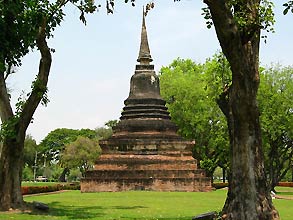Sukhothai, Historical Park  -  Click for large image !