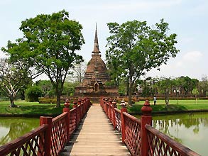 Sukhothai, Historical Park  -  Click for large image !