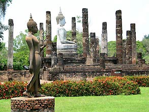 Sukhothai, Historical Park  -  Click for large image !