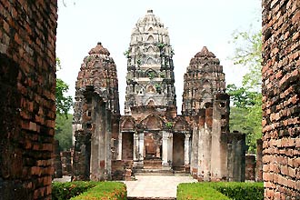 Sukhothai, Historical Park  -  Click for large image !