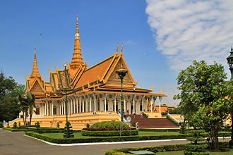 Palastanlage - Click for large image !