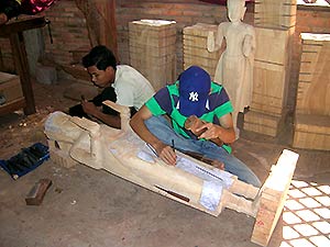 Siem Reap, crafts and souvenirs