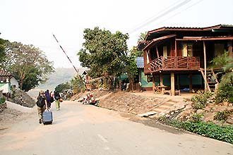 ( Click for large image !)