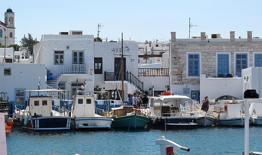 Paros