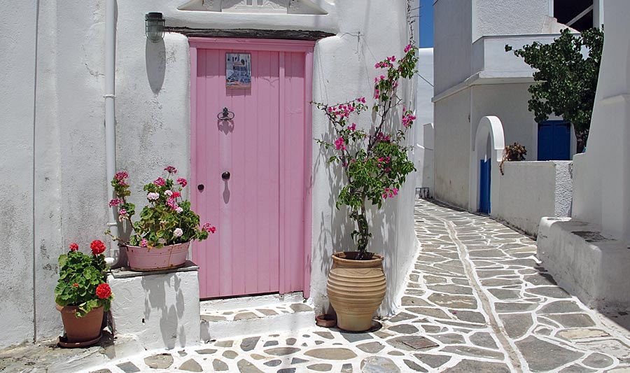 Paros