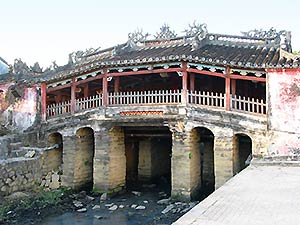 Hoi An, Japanese bridge